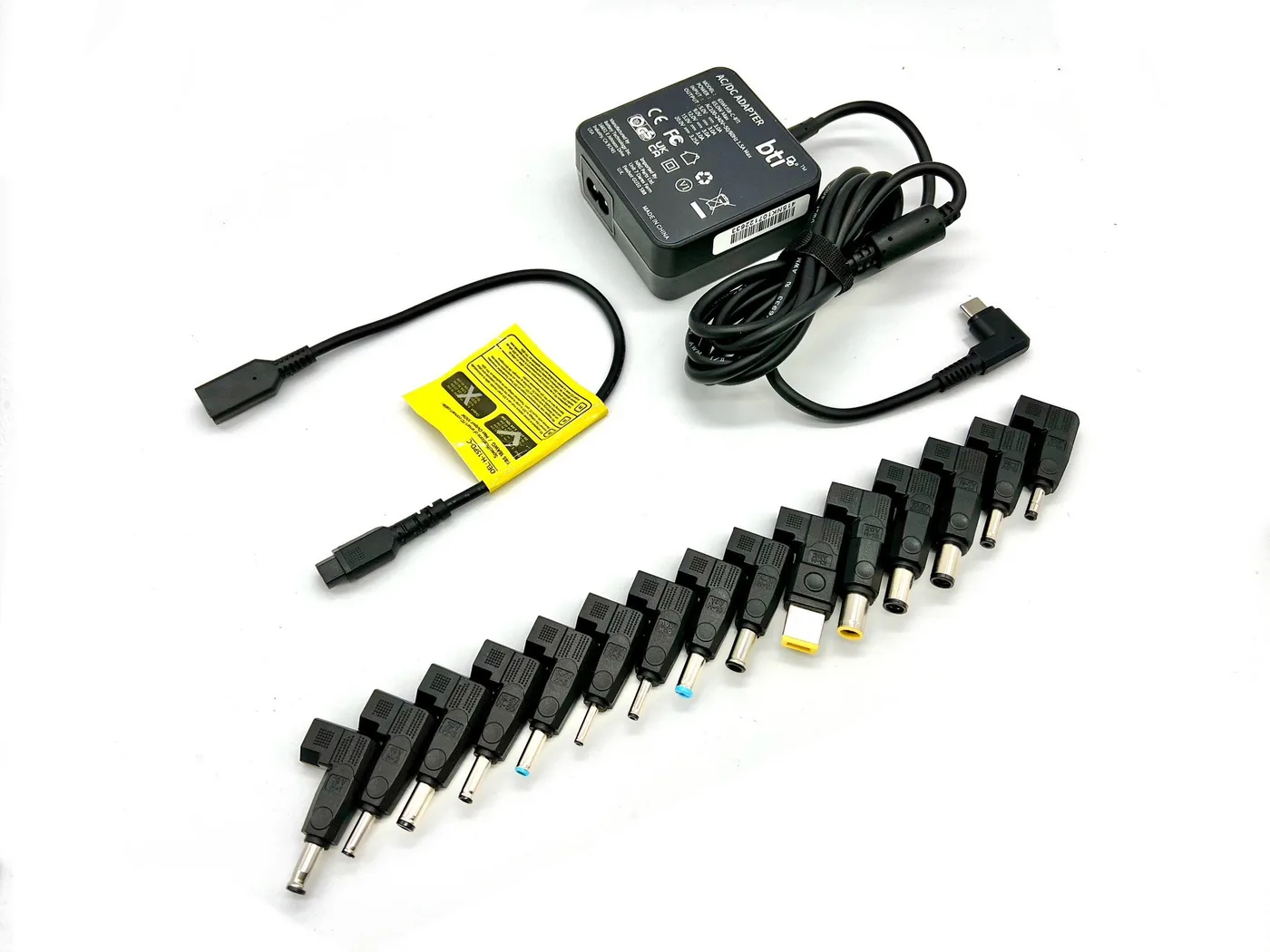Origin Storage 65W UNIVERSAL AC ADAPTER — bateria lub zasilacz do laptopa